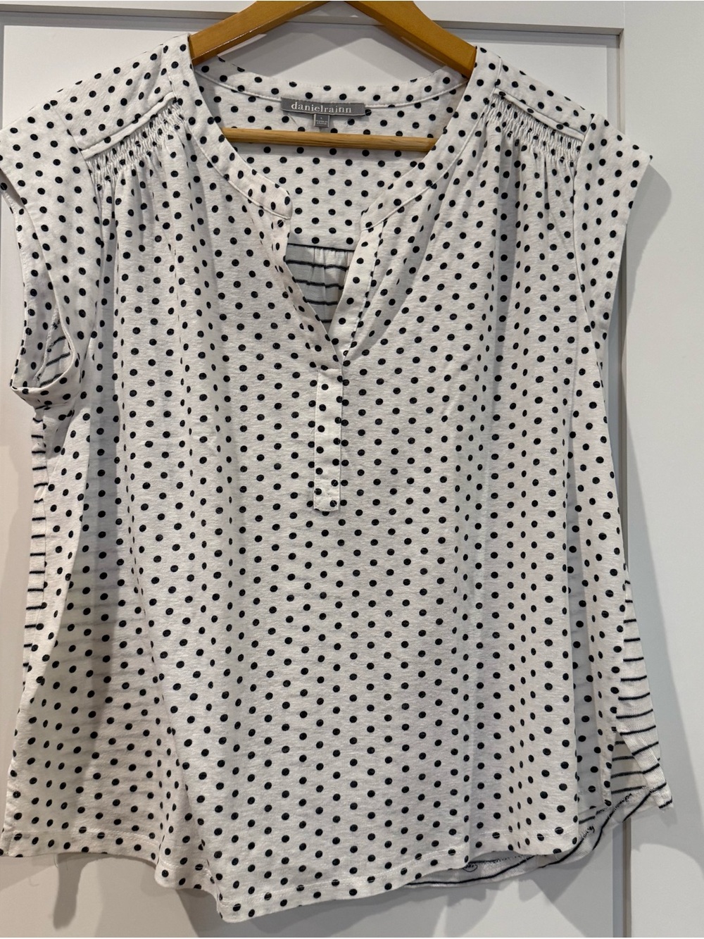Daniel Rainn White and Black Polka Dot Sleeveless Split-Neck Top
